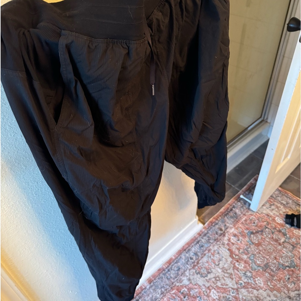 Lululemon joggers
